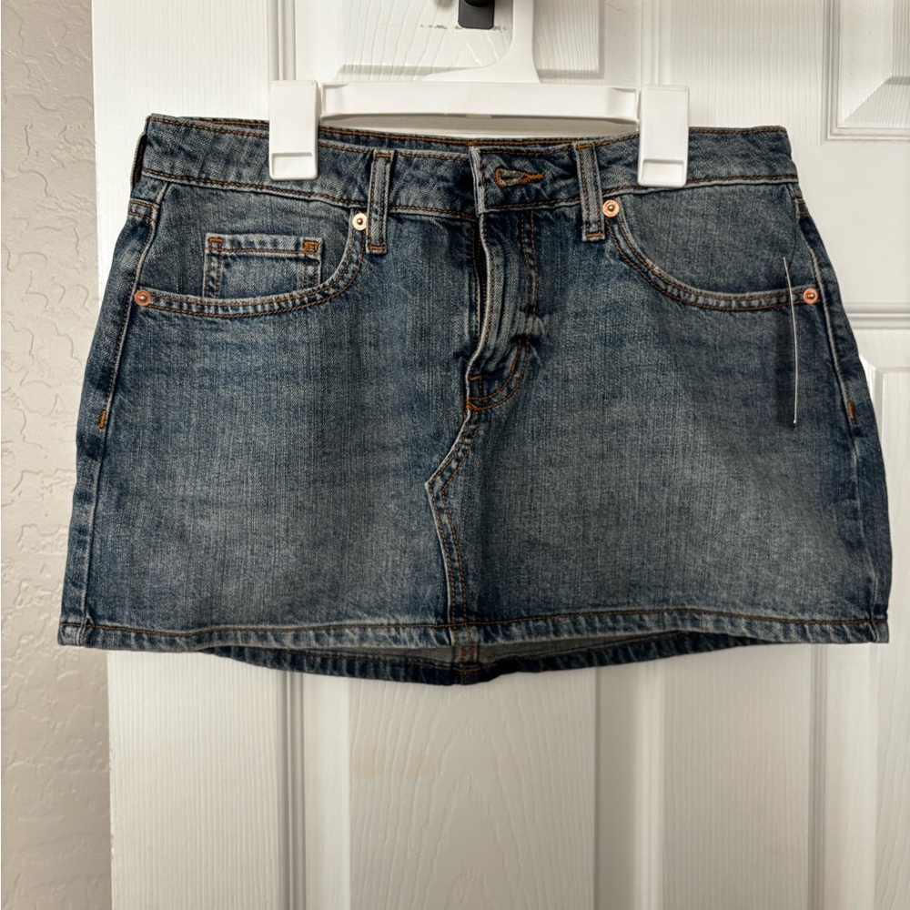 Wild Fable Denim Mini Skirt, size 8